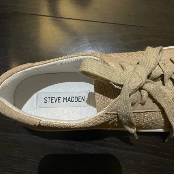 NWOT Steve Madden Linen Sneakers Size 7 - Picture 6 of 6